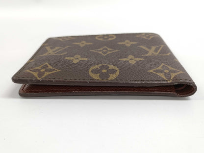 LOUIS VUITTON Monogram Bifold Wallet