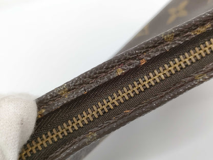 LOUIS VUITTON Monogram Pouch Pouch