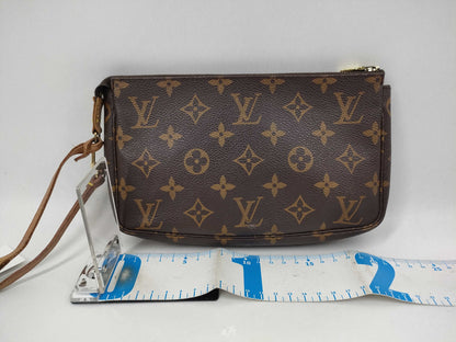 LOUIS VUITTON Monogram M40712 Pochette Accessoires Pouch