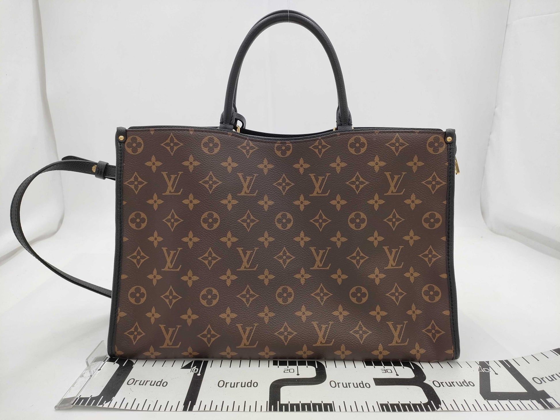 LOUIS VUITTON Monogram M43435 Monogram Popincourt MM Bag