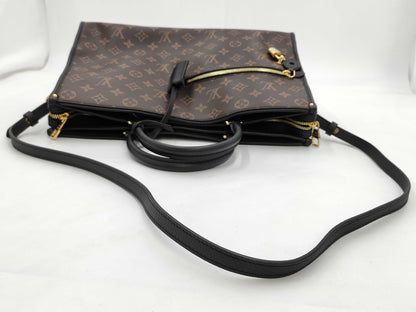 LOUIS VUITTON Monogram M43435 Monogram Popincourt MM Bag