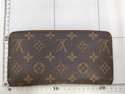 LOUIS VUITTON Monogram Zippy Wallet Wallet
