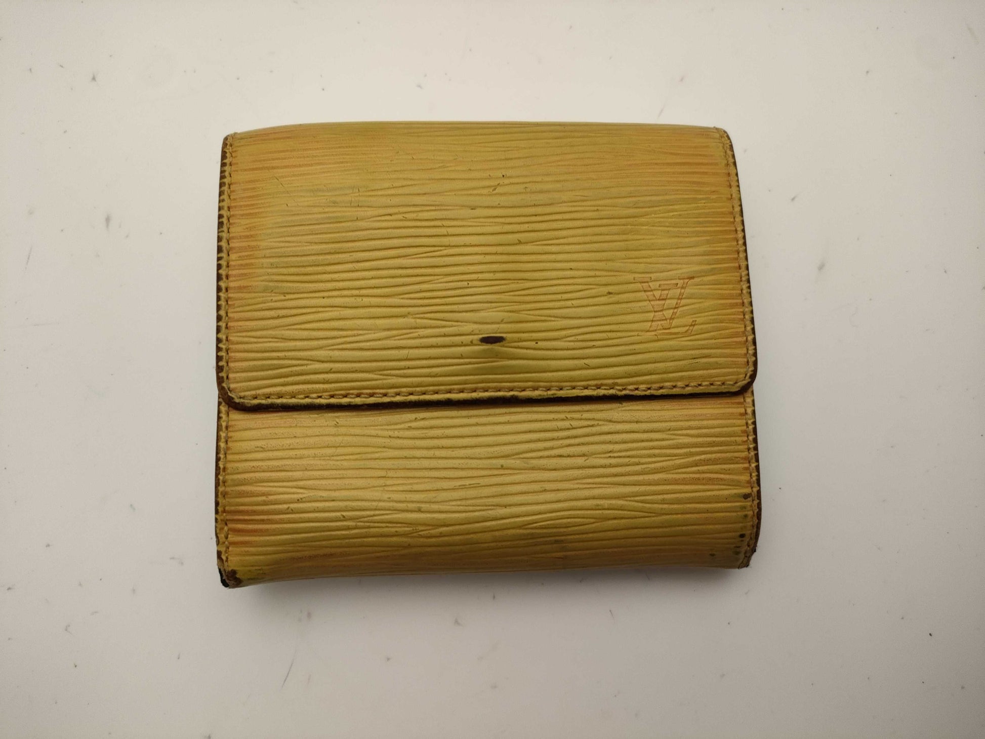 LOUIS VUITTON Damier Azur Wallet Set of 4 Wallets: Vuitton, Chanel, and Ferragamo