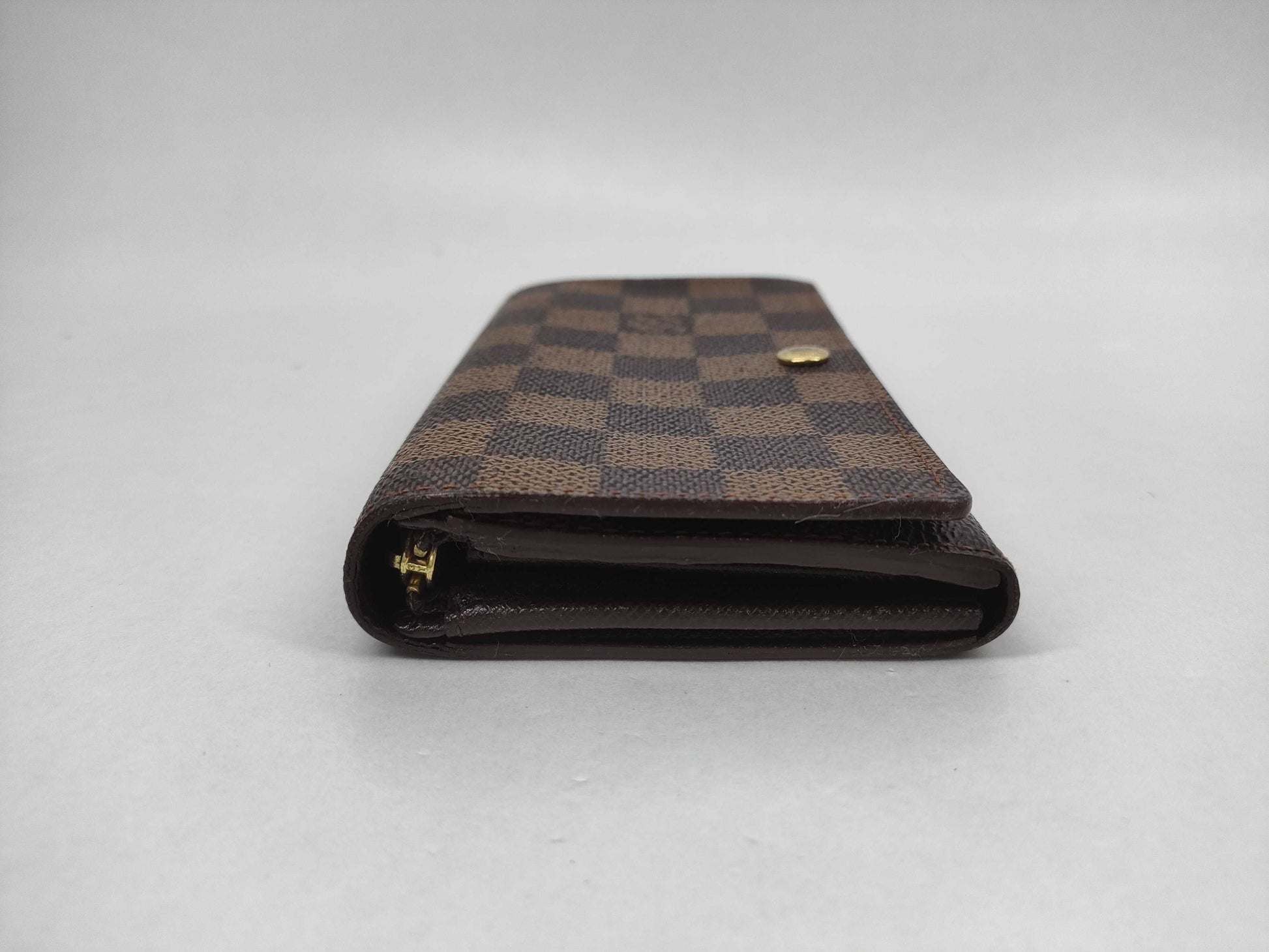 LOUIS VUITTON Damier Porte Monnaie Billet Tresor Wallet