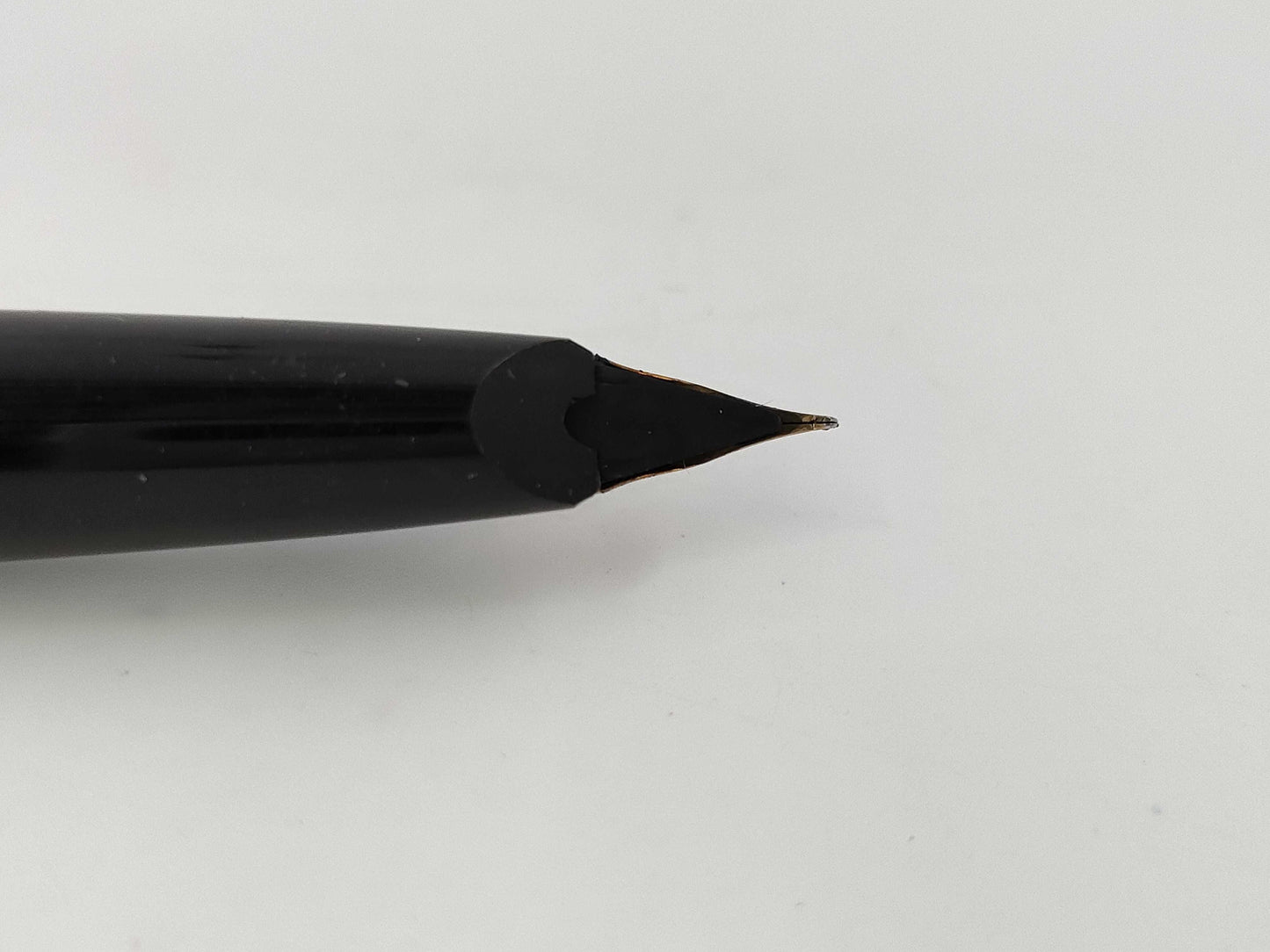 MONTBLANC Fountain Pen Nib 585 Pen Fountain Pen