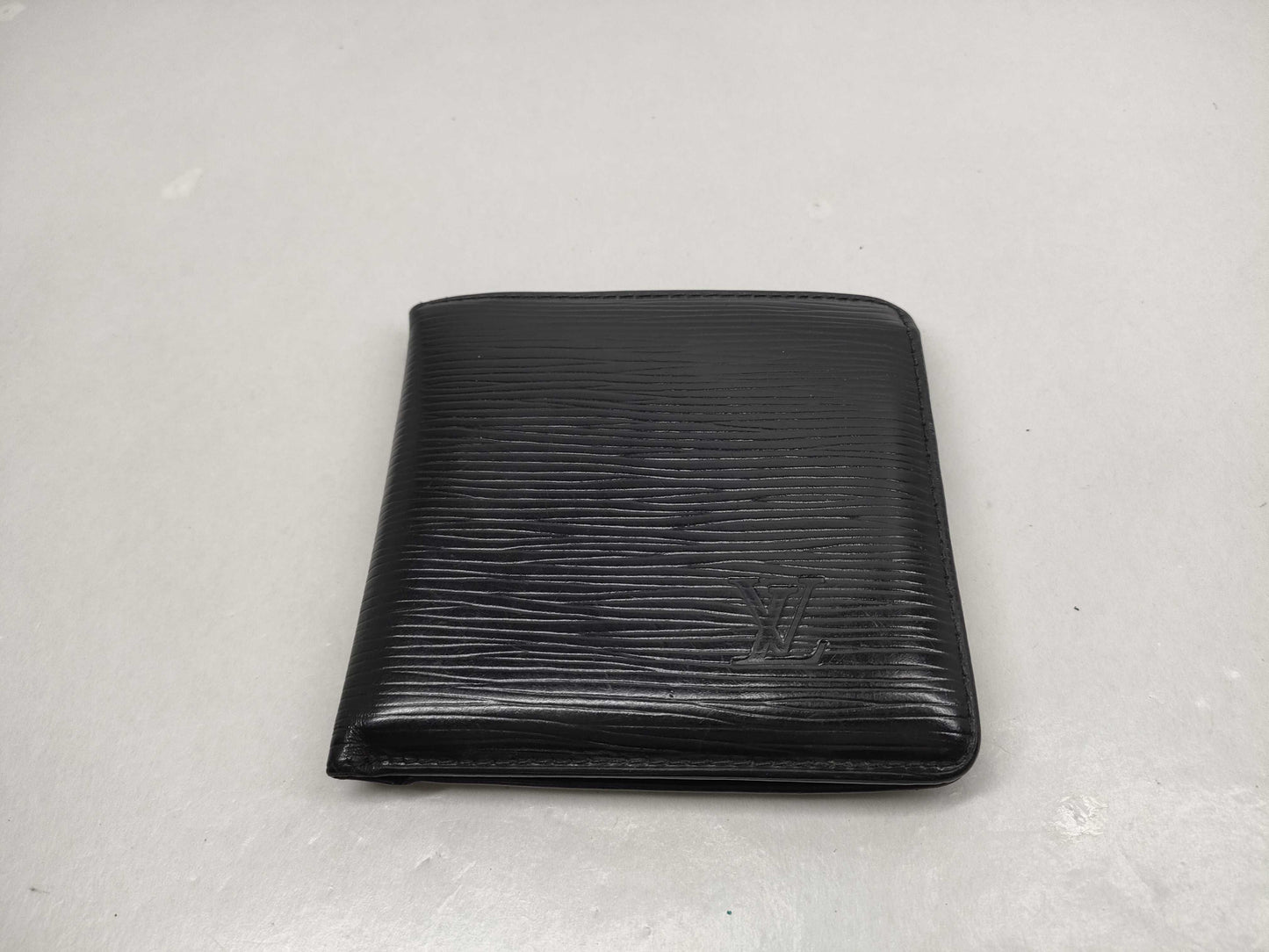LOUIS VUITTON Epi Portefeuille Marco Wallet