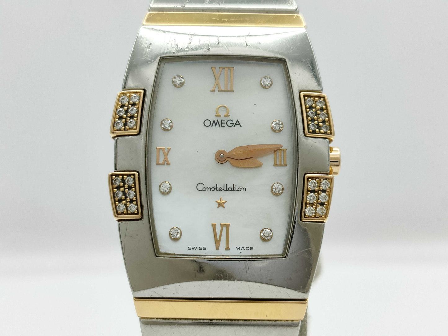 OMEGA Quadrella 1286.75 59325034 Quartz Shell Dial Women's Watch
