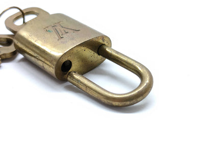 LOUIS VUITTON Monogram M62630 Multicle 6 Padlock Name Tag Set Key Case/Key Holder