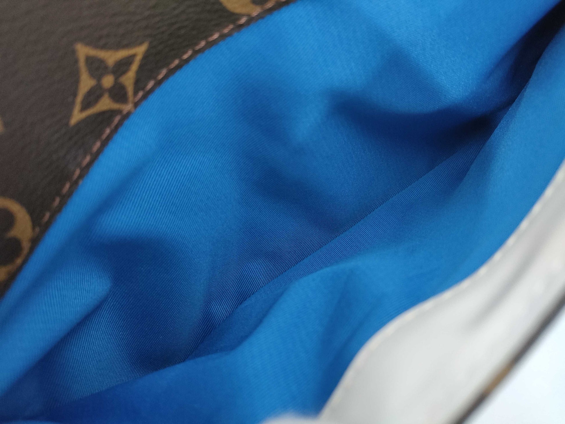 LOUIS VUITTON Monogram Nile Messenger/NBA Collaboration Shoulder Bag