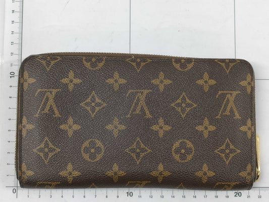 LOUIS VUITTON Monogram Zippy Wallet