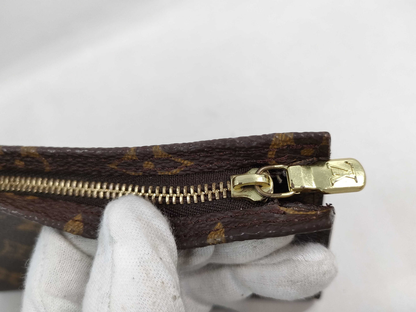 LOUIS VUITTON Monogram Pouch Pouch