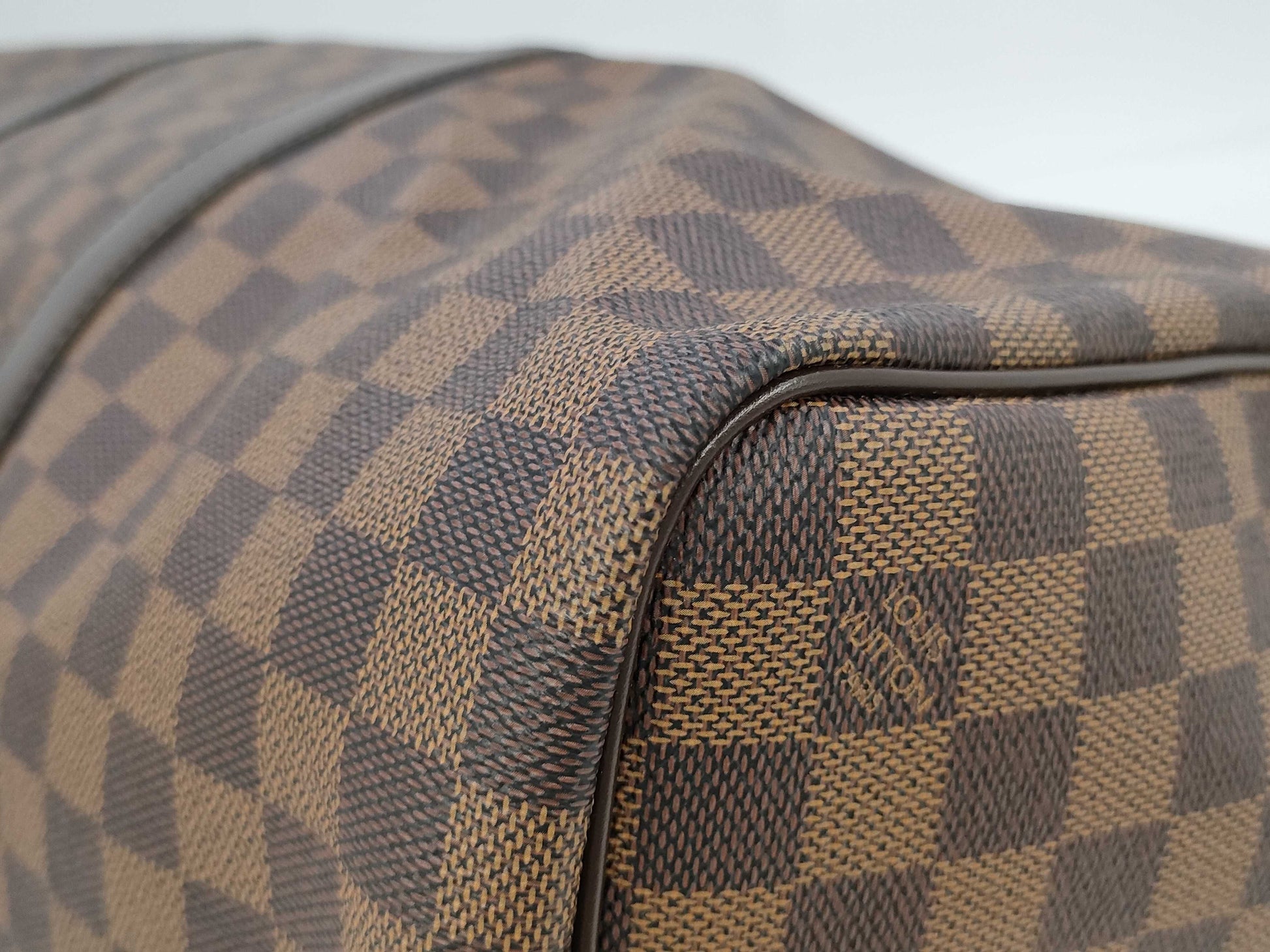 LOUIS VUITTON Damier Keepall 50 Boston Bag