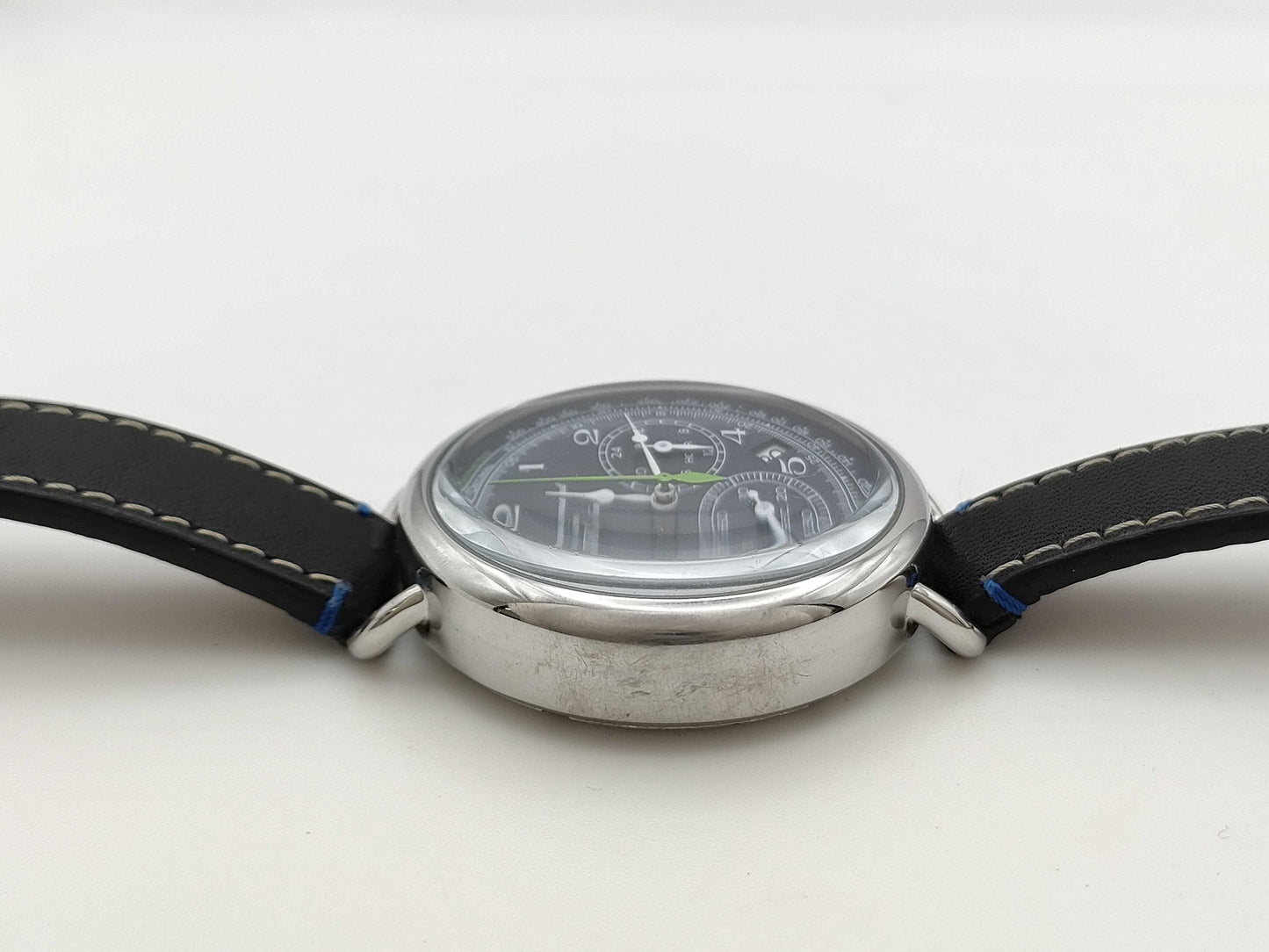 Movement in Motion VK63 Men's Watch