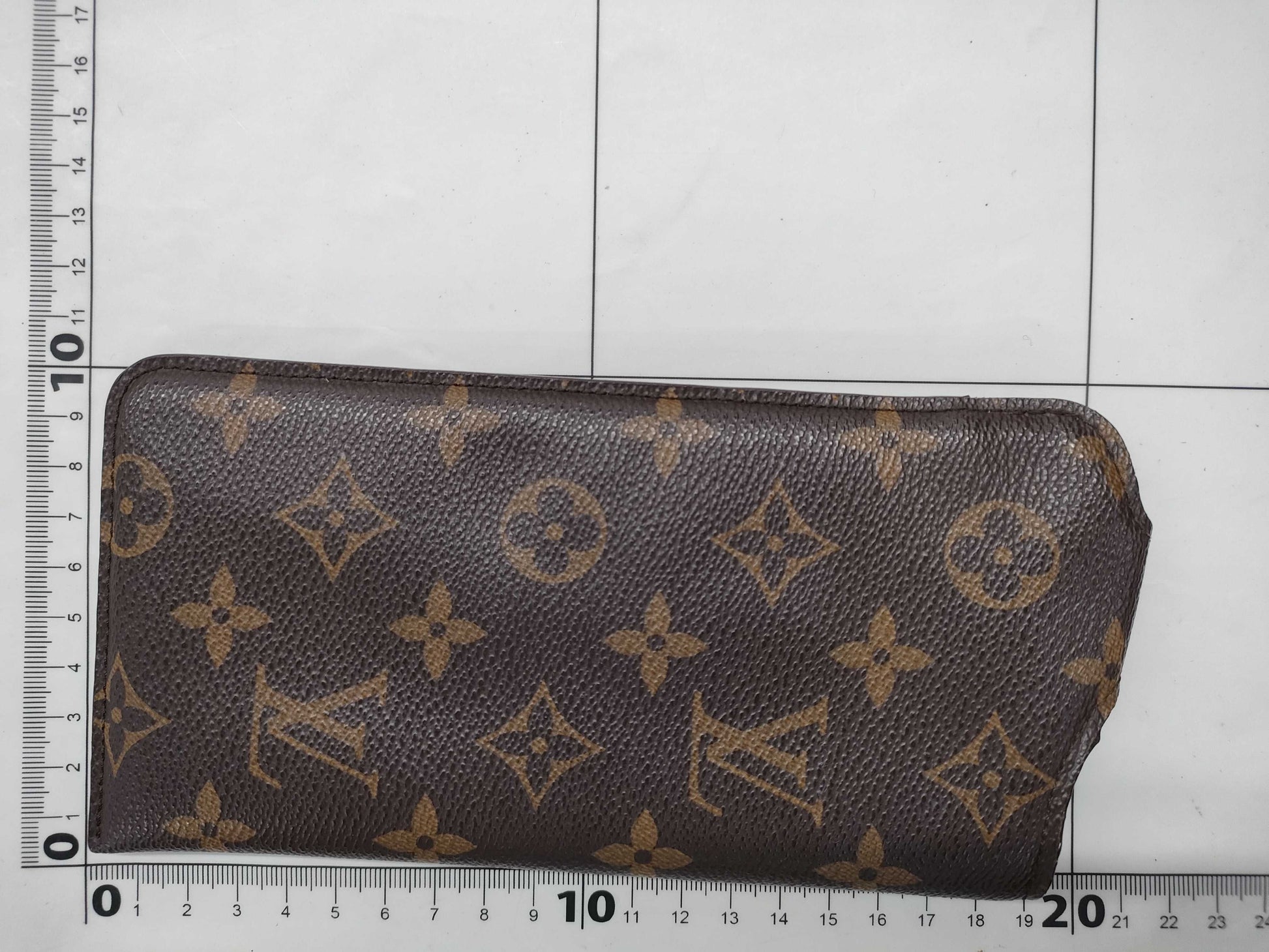 LOUIS VUITTON Monogram Eyeglass Case Etui Other Accessories