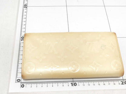 LOUIS VUITTON Vernis Portefeuille Sarah and other wallet sets