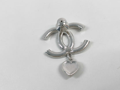 CHANEL B23 B Coco Rhinestone Heart Pin Brooch