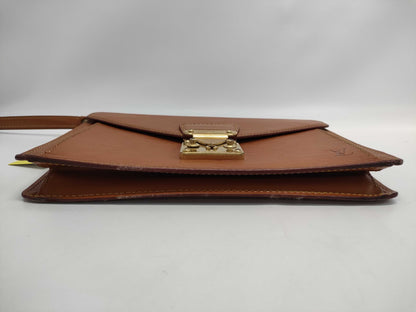 LOUIS VUITTON Epi Serie Dragonne Second Bag