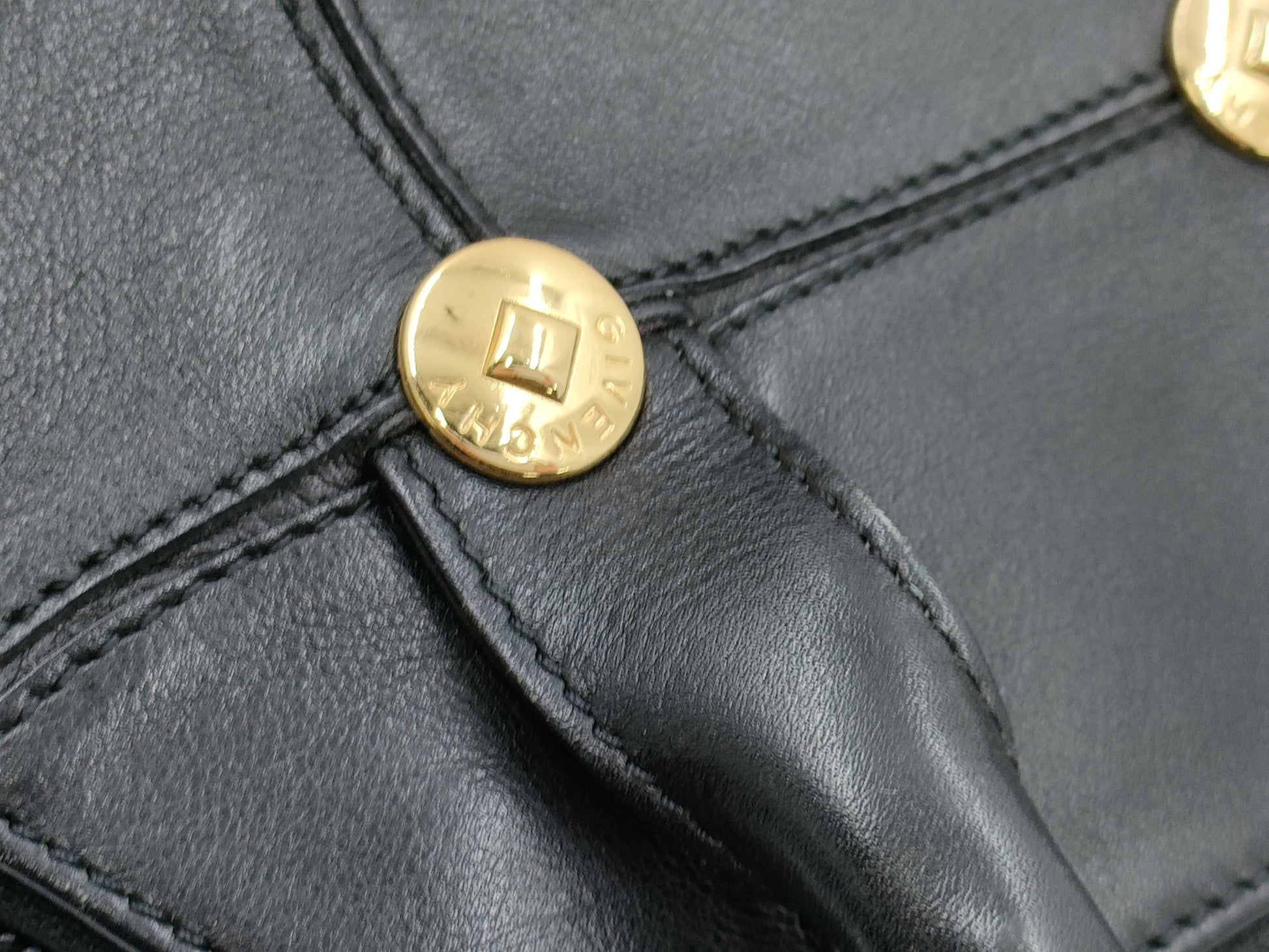 GIVENCHY Leather Handbag