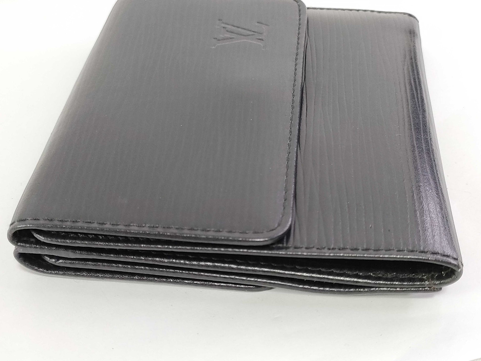 LOUIS VUITTON Epi Double Hook Wallet