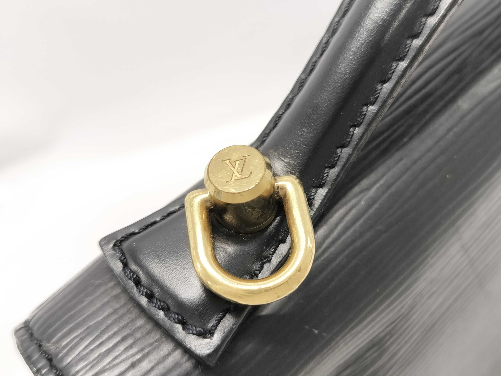 LOUIS VUITTON Epi Monceau Handbag