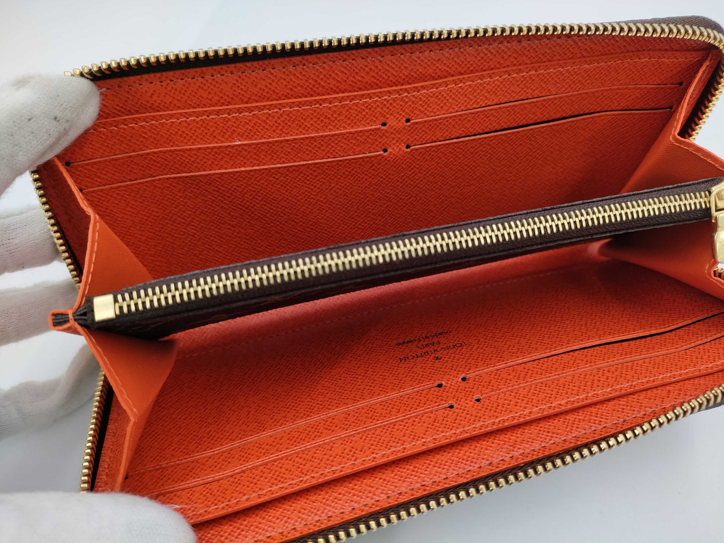 LOUIS VUITTON Monogram Louis Portefeuille Crema Wallet