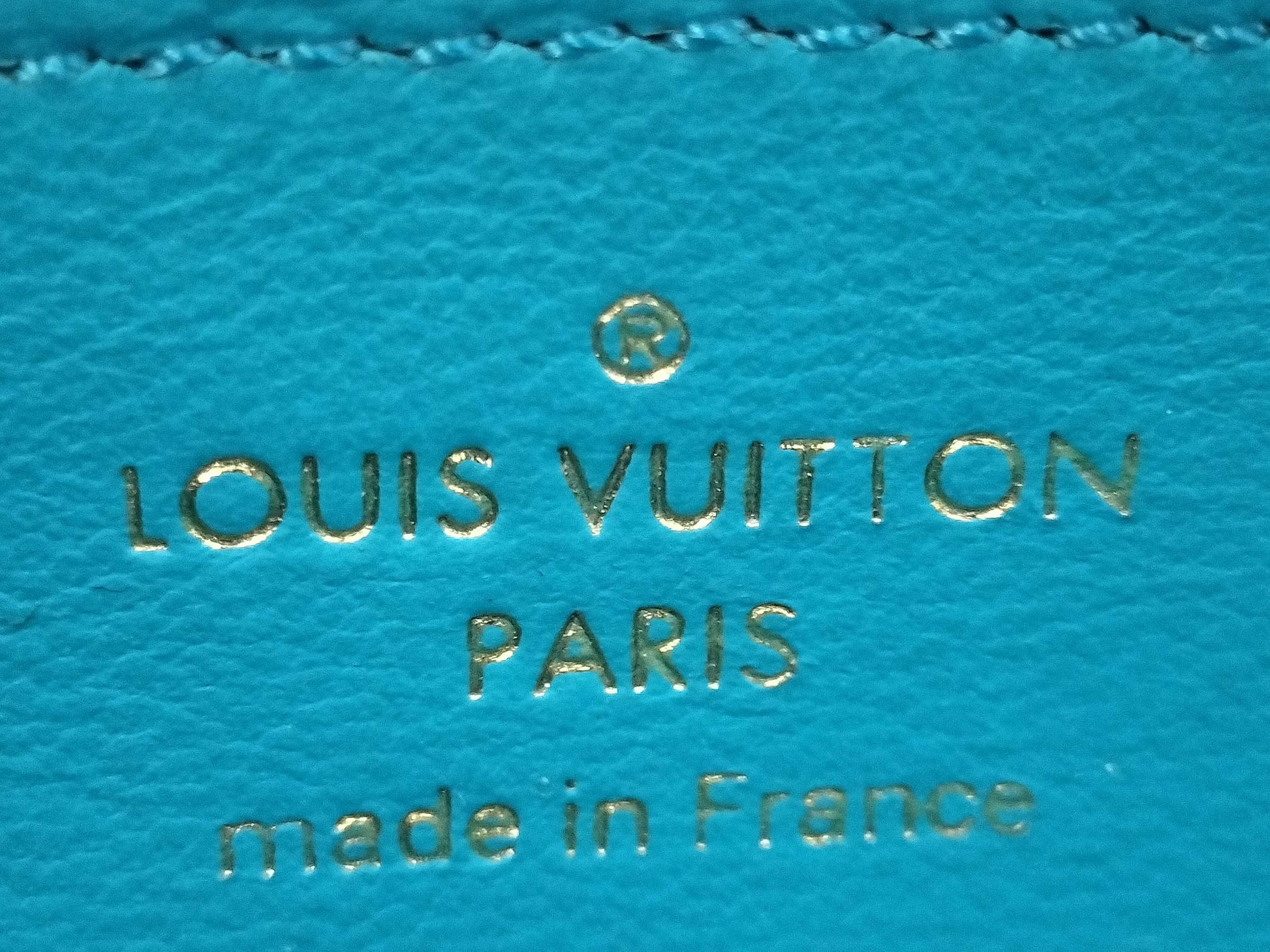 LOUIS VUITTON Embossed M81512 Zippy Wallet 2021 Wallet
