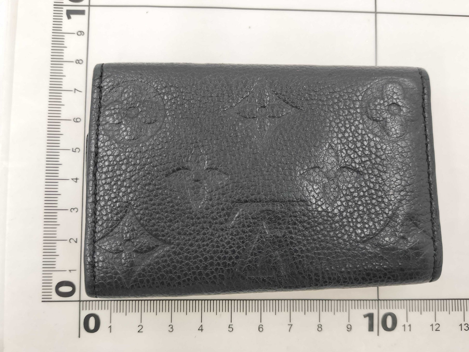 LOUIS VUITTON Empreinte Multicle 6 Initial Wallet
