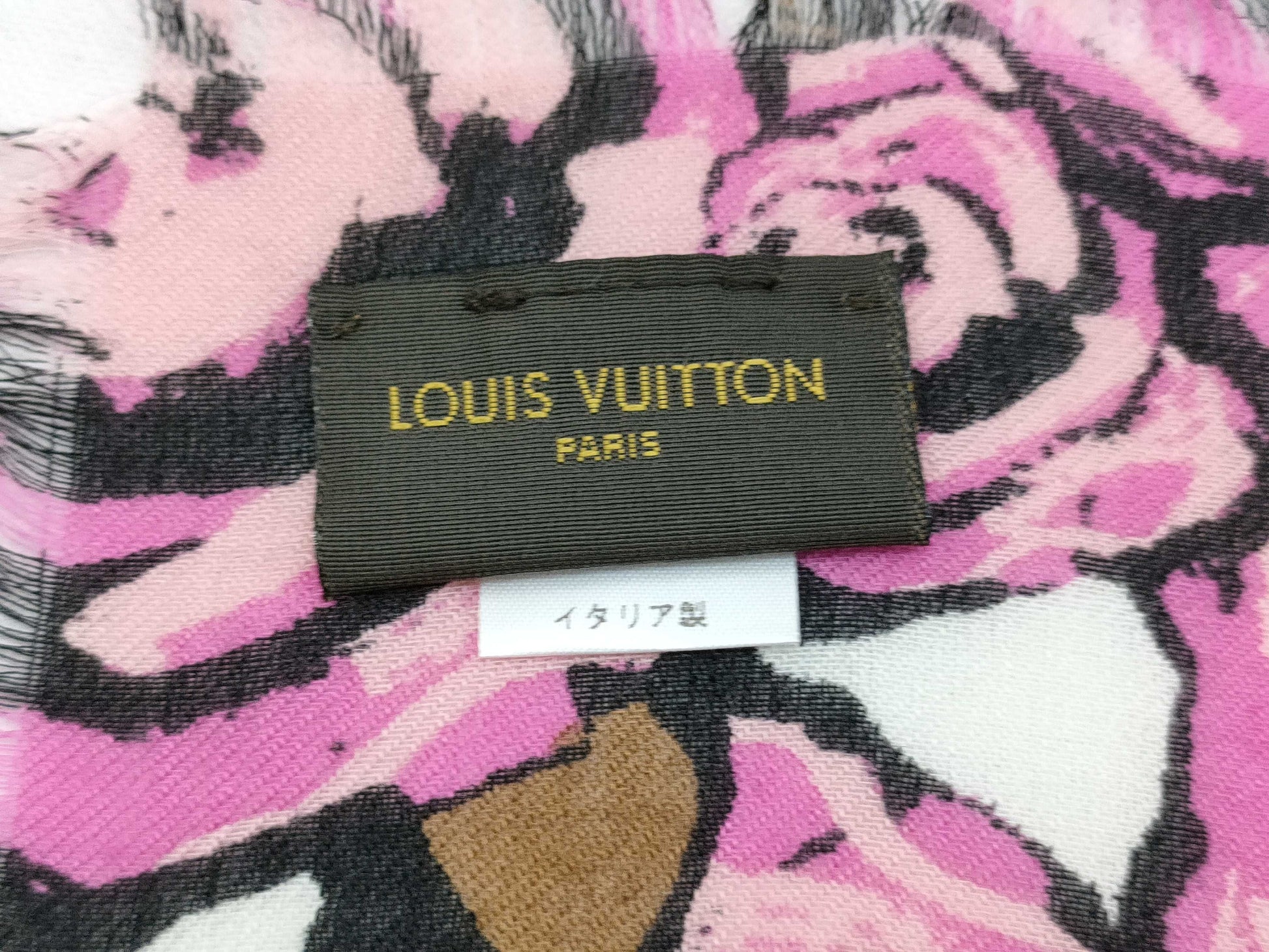 LOUIS VUITTON Flower Other Accessories