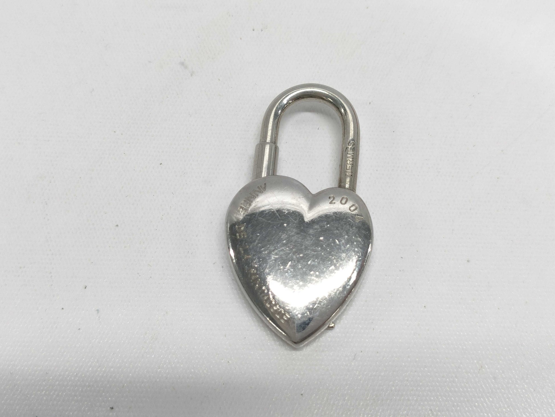 HERMES Viviride Heart Cadena 2004 Other Accessories