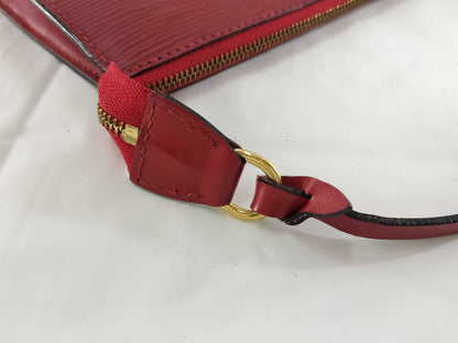 LOUIS VUITTON Epi Accessory Pouch M52947