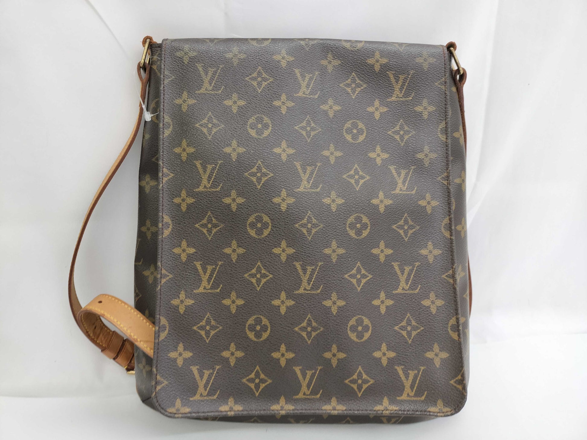 LOUIS VUITTON Monogram Musette Salsa Shoulder Bag