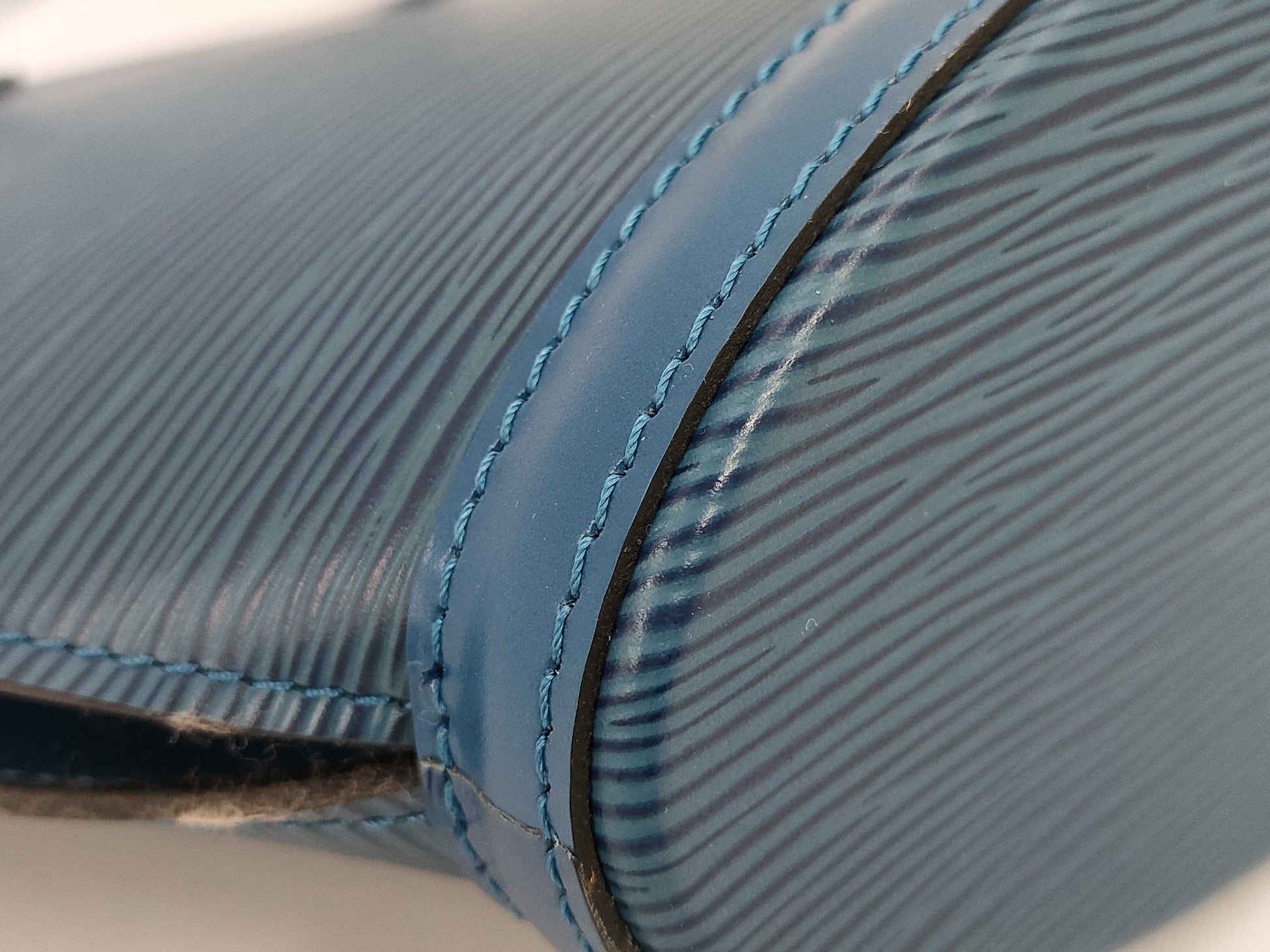 LOUIS VUITTON Epi Saint Jacques Tote Bag