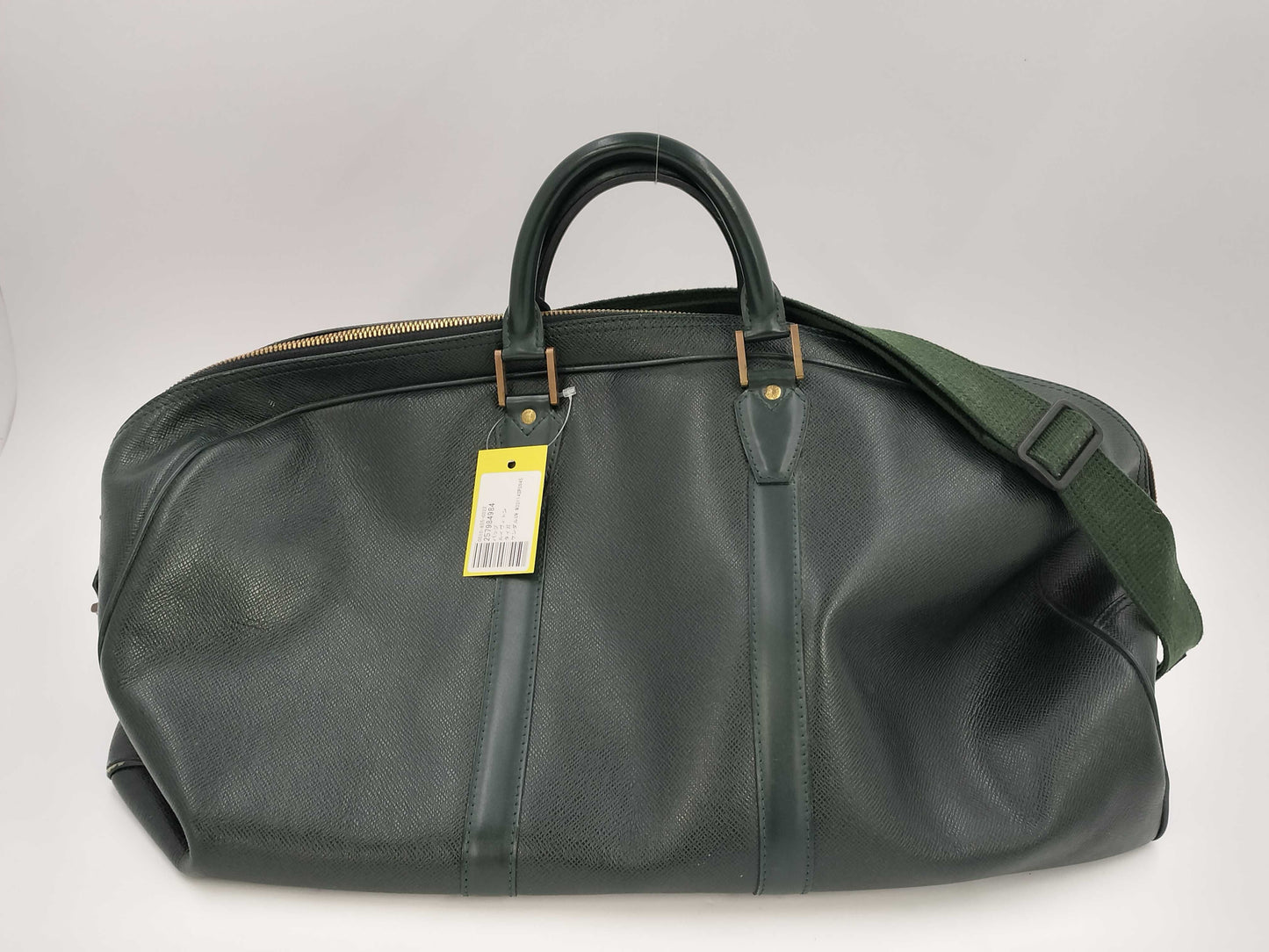 LOUIS VUITTON Taiga Kendall GM M30114 Boston Bag