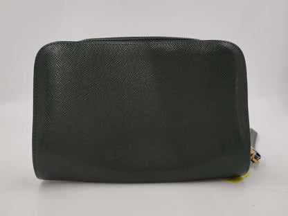 LOUIS VUITTON Taiga Baikal M30182 Second Bag Second Bag