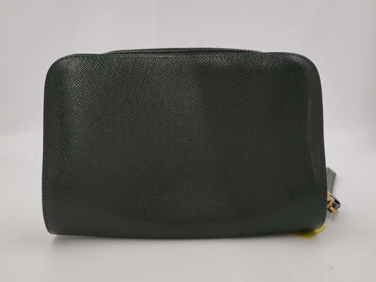 LOUIS VUITTON Taiga Baikal M30182 Second Bag Second Bag