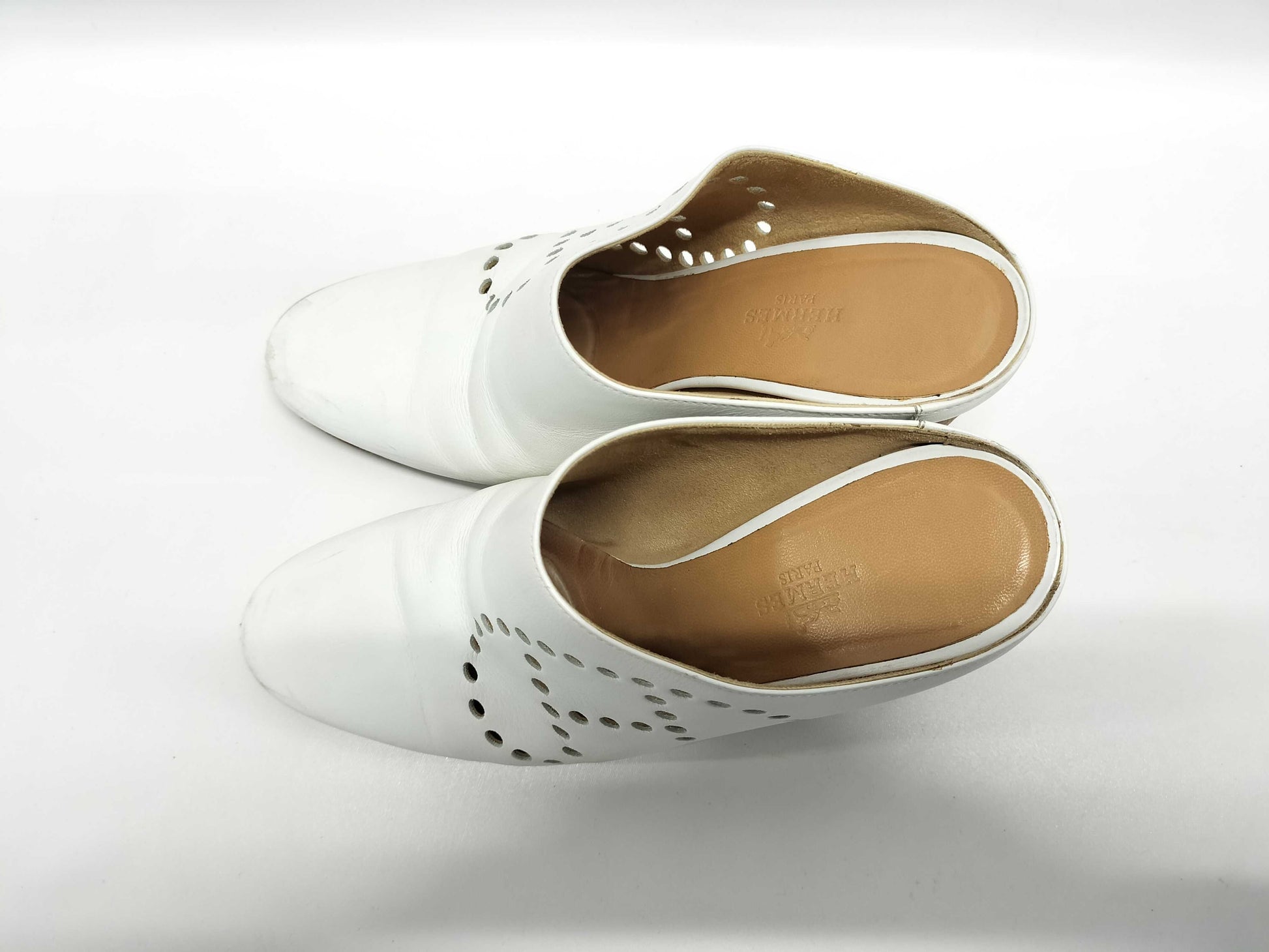 HERMES Leather/H Punching Sandals