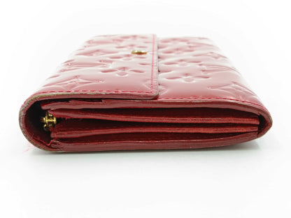 LOUIS VUITTON Vernis Portefeuille Sarah Red Wallet
