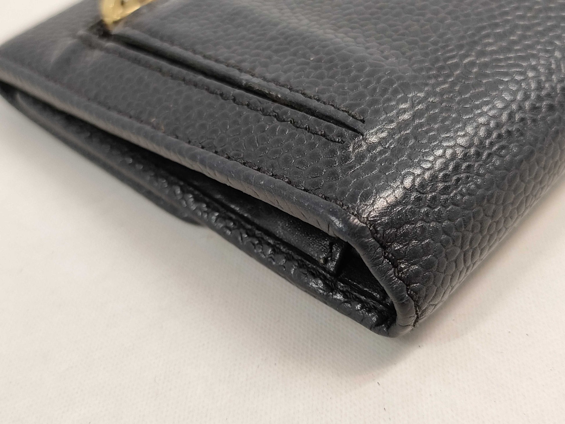 CHANEL Caviar Skin Coco Mark Bifold Wallet