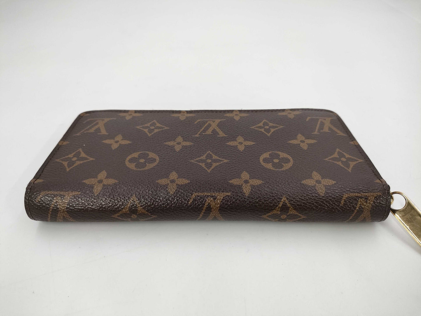 LOUIS VUITTON Monogram M42616 Zippy Wallet