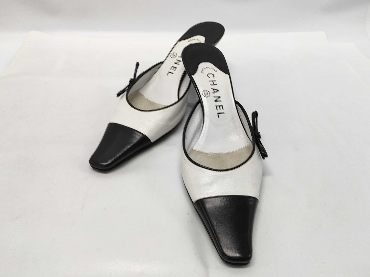 CHANEL Coco Ribbon Heel Pumps