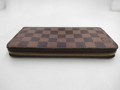 LOUIS VUITTON Damier Zippy Wallet