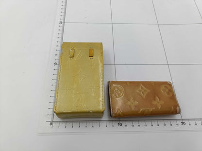 LOUIS VUITTON Vernis Multicle 4 Walker 2-Piece Key Case/Key Holder