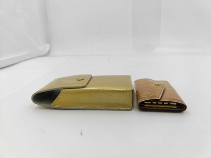 LOUIS VUITTON Vernis Multicle 4 Walker 2-Piece Key Case/Key Holder