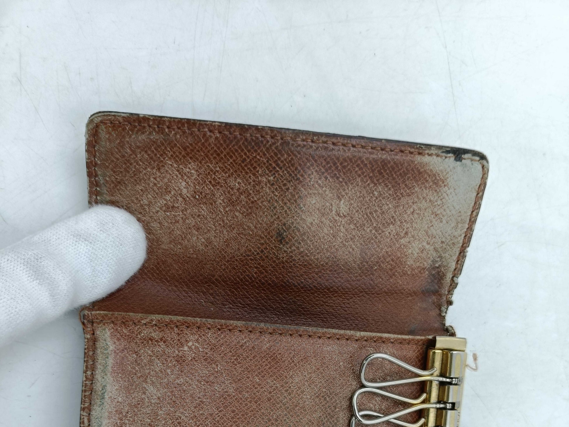 LOUIS VUITTON Multicle/Beautiful Burberry/Key Case Set Wallet