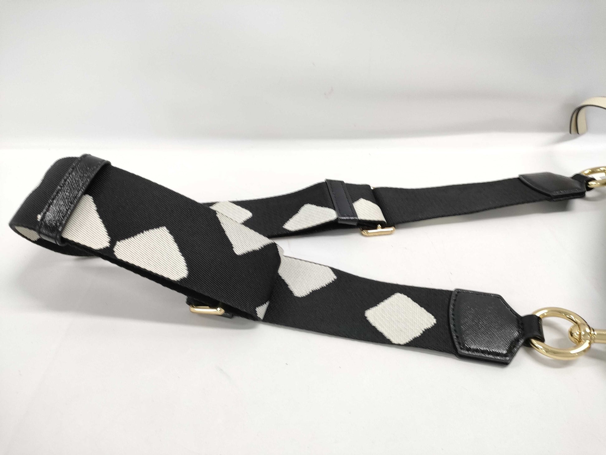 MARC JACOBS Snapshot Ivory Shoulder Bag