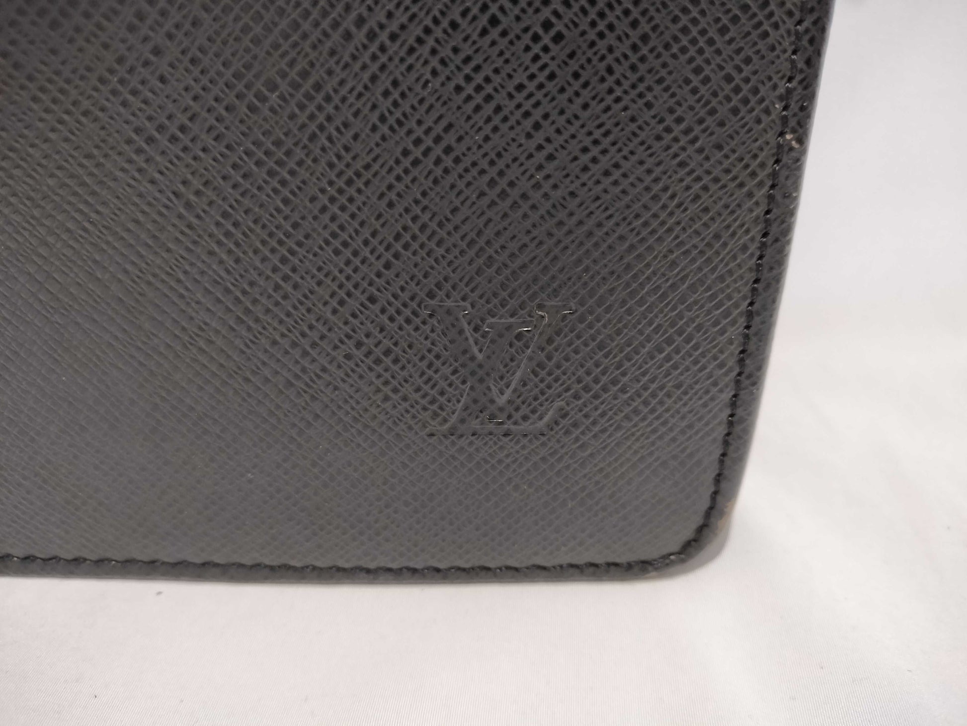 LOUIS VUITTON Taiga Porte-Document Rosan Business Bag 