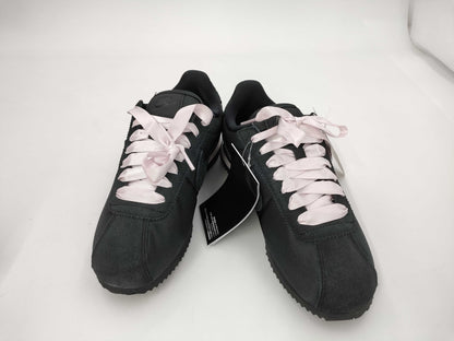 NIKE IH2014-010 Sneakers