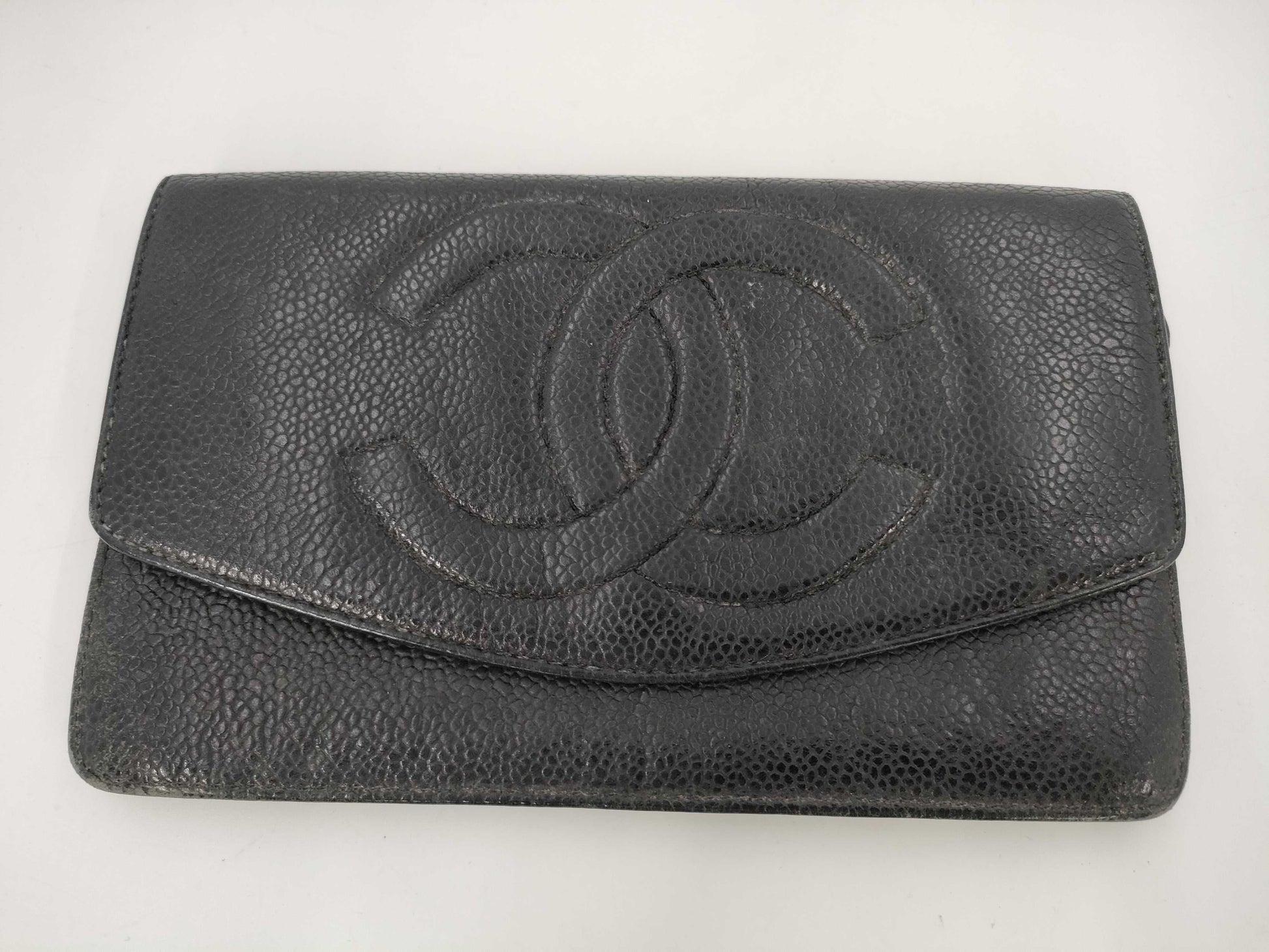 CHANEL Caviar Leather Wallet with Large Coco Mark