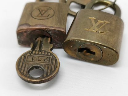 LOUIS VUITTON Padlock Set Other Accessories
