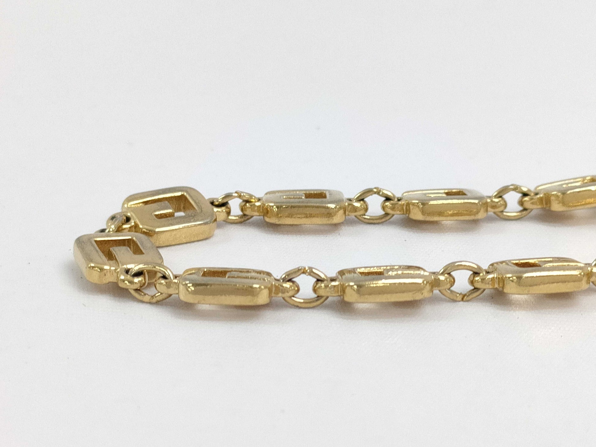 GIVENCHY Bracelet Bangle